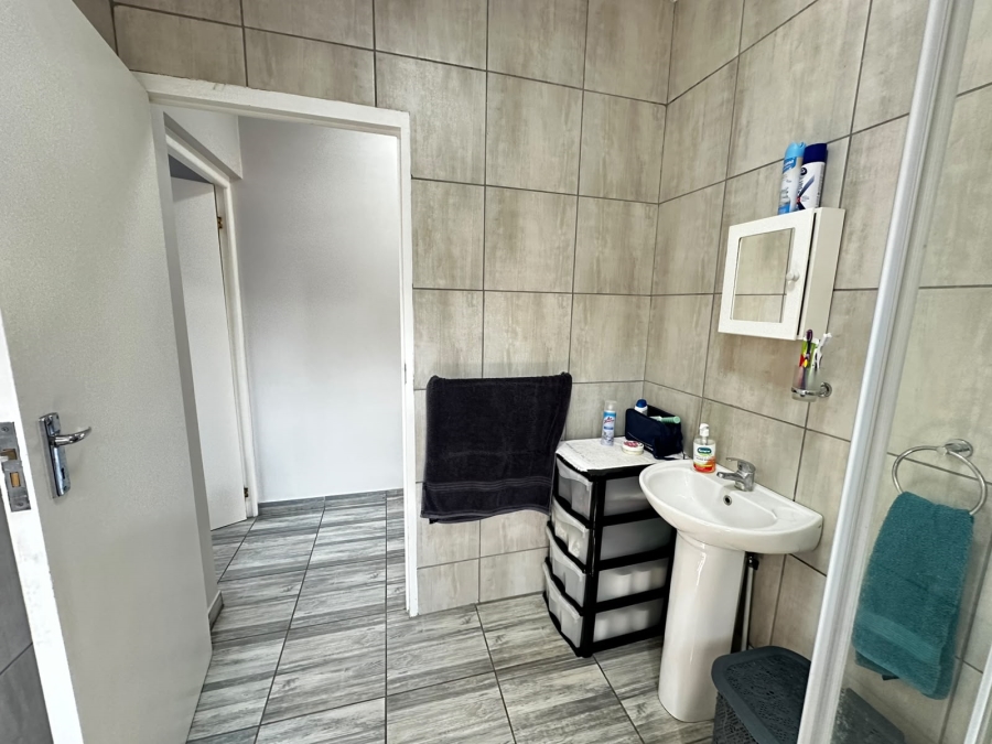 2 Bedroom Property for Sale in Cosy Corner Eastern Cape